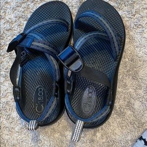 Chaco blue / gray size 4 big kids